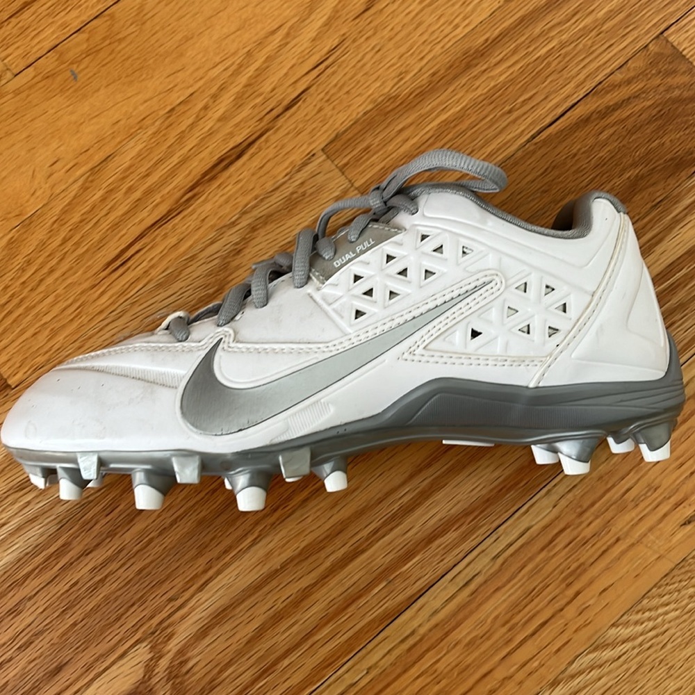 Nike women’s lacrosse cleats size 6.5 - Picture 2 of 8